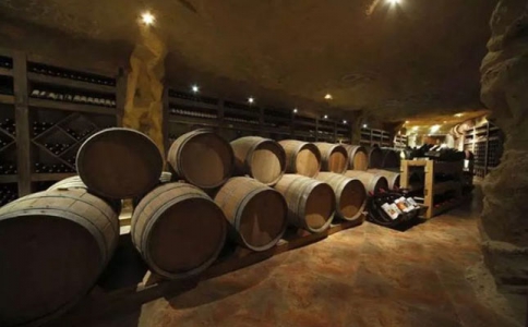 成都紅酒批發網 成都人喝紅酒喜300元以下葡萄酒